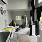 Luxus Tiny House Saagala Huvilat *