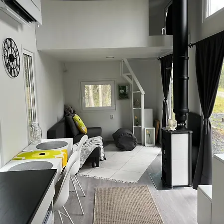 Luxus Tiny House Saagala וילה *