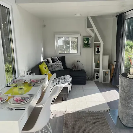 וילה Luxus Tiny House Saagala